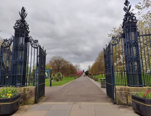 Fabulous 2BD Maisonette Dunfermline, Fife 18 Hello Guest