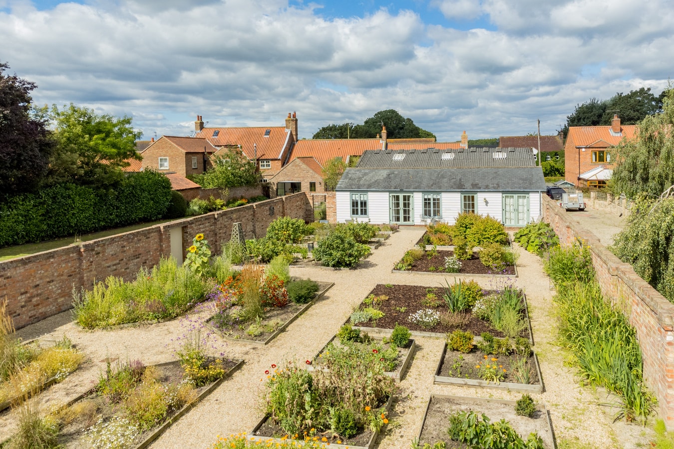 The Garden House in Low Catton 31 Hello Guest