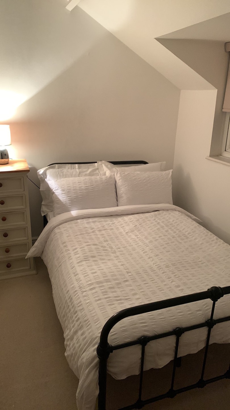 Elegant 3BD Edwardian Home Warminster 22 Hello Guest