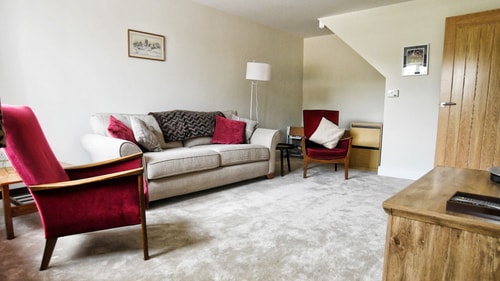 3BD Gem in the Heart of Barnetby Le Wold 5 Hello Guest