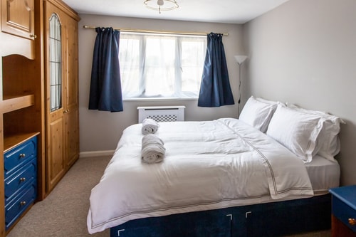 Cosy Homely House with Conservatory and Garden 1 Hello Guest