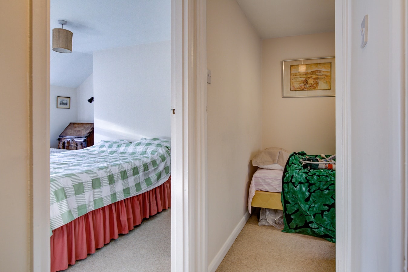 Charming Hilltop Cottage with Panoramic Views 9 Hello Guest