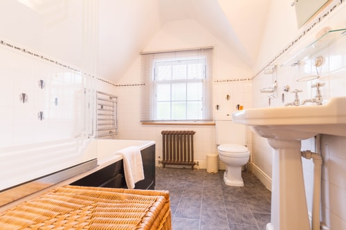 Holiday Home of the Month! Finchley, Sleeps 5 28 Hello Guest