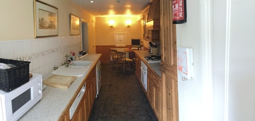 Holiday Home of the Month! Finchley, Sleeps 5 13 Hello Guest