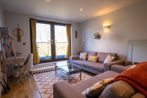 Surrey Hills Escape: Riverside Walks & Quick Links 5 Hello Guest