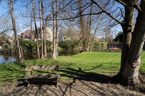 Surrey Hills Escape: Riverside Walks & Quick Links 16 Hello Guest