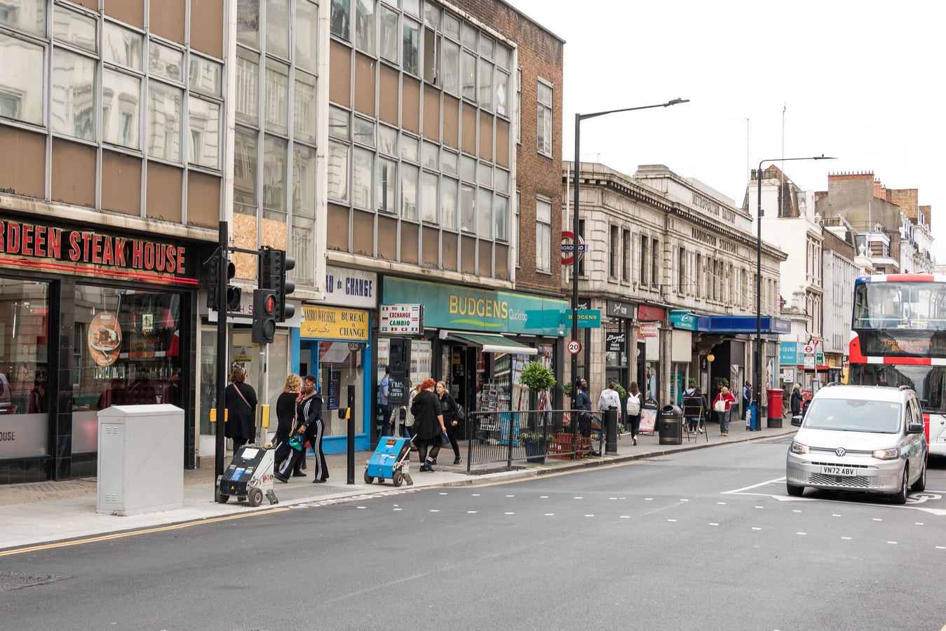 Quirky & Cosy 2BD Mews Flat in Paddington 31 Hello Guest