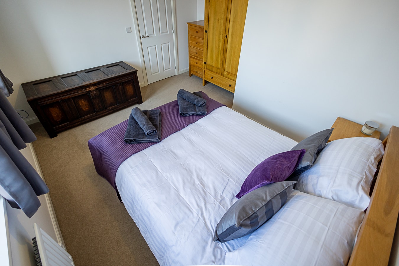 Spacious 4BD Home with Patio garden, BBQ & Parking 15 Hello Guest