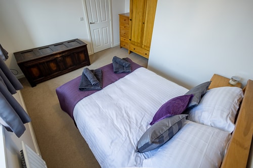 Spacious 4BD Home with Patio garden, BBQ & Parking 15 Hello Guest