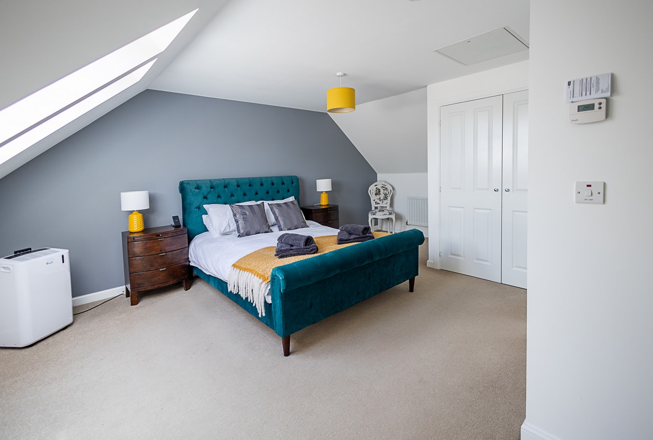 Spacious 4BD Home with Patio garden, BBQ & Parking 19 Hello Guest