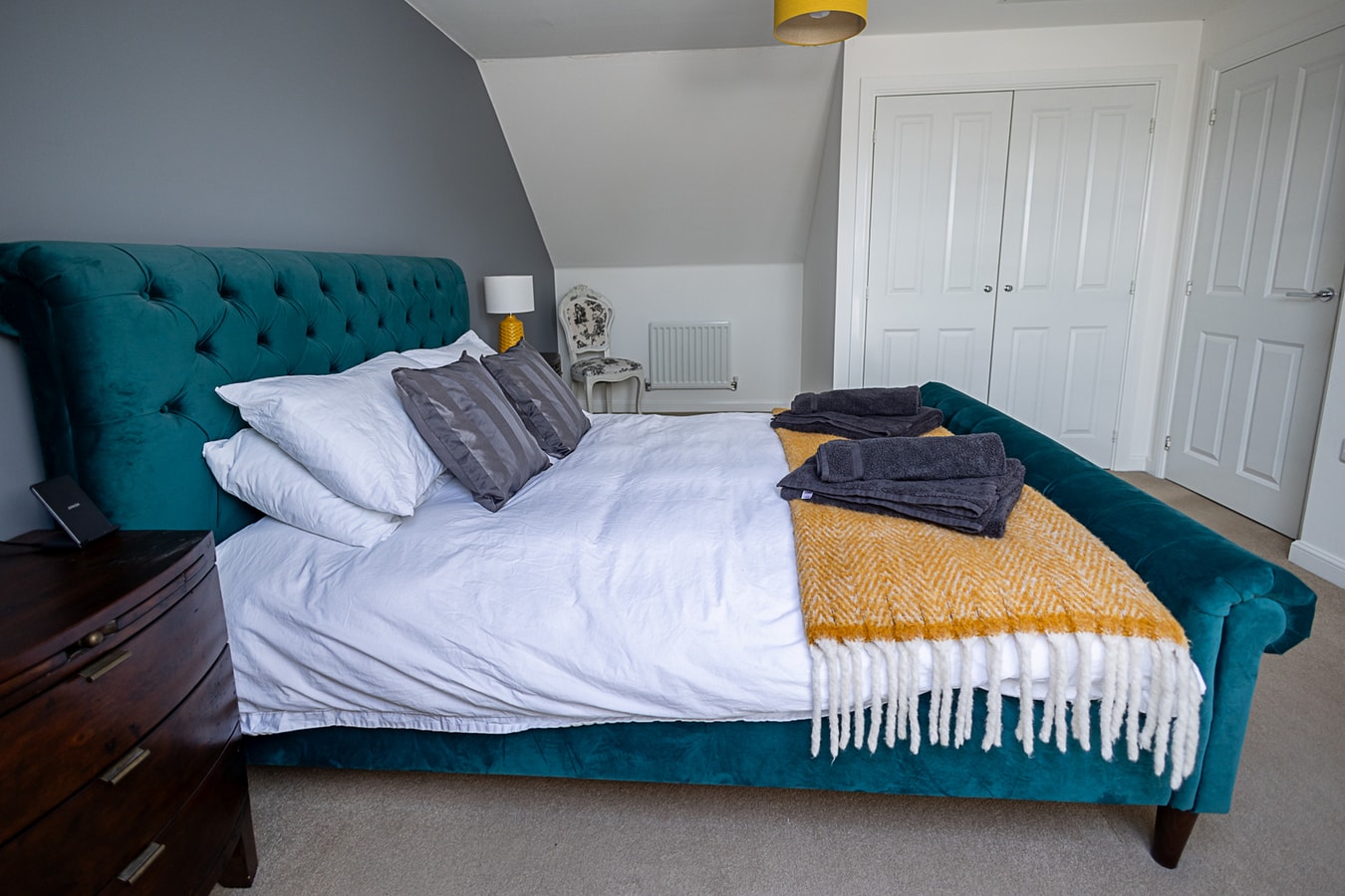 Spacious 4BD Home with Patio garden, BBQ & Parking 22 Hello Guest