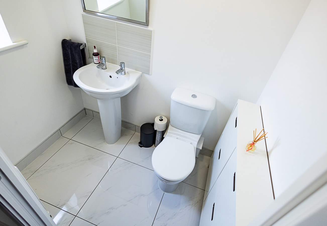 Spacious 4BD Home with Patio garden, BBQ & Parking 31 Hello Guest