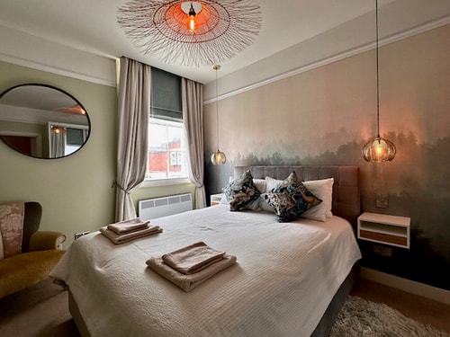 Modern and Bright 1BD Apartment in Lewes, Sussex 1 Hello Guest