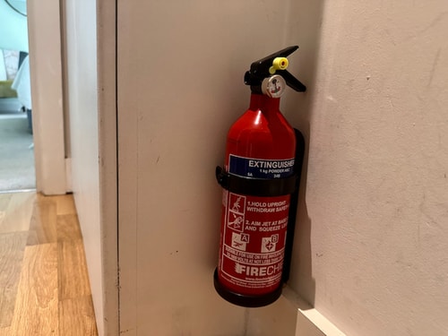 Modern and Bright 1BD Apartment in Lewes, Sussex 15 Hello Guest