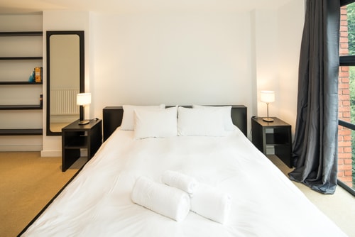 Superfast Broadband 2BD City Flat Farringdon 9 Hello Guest