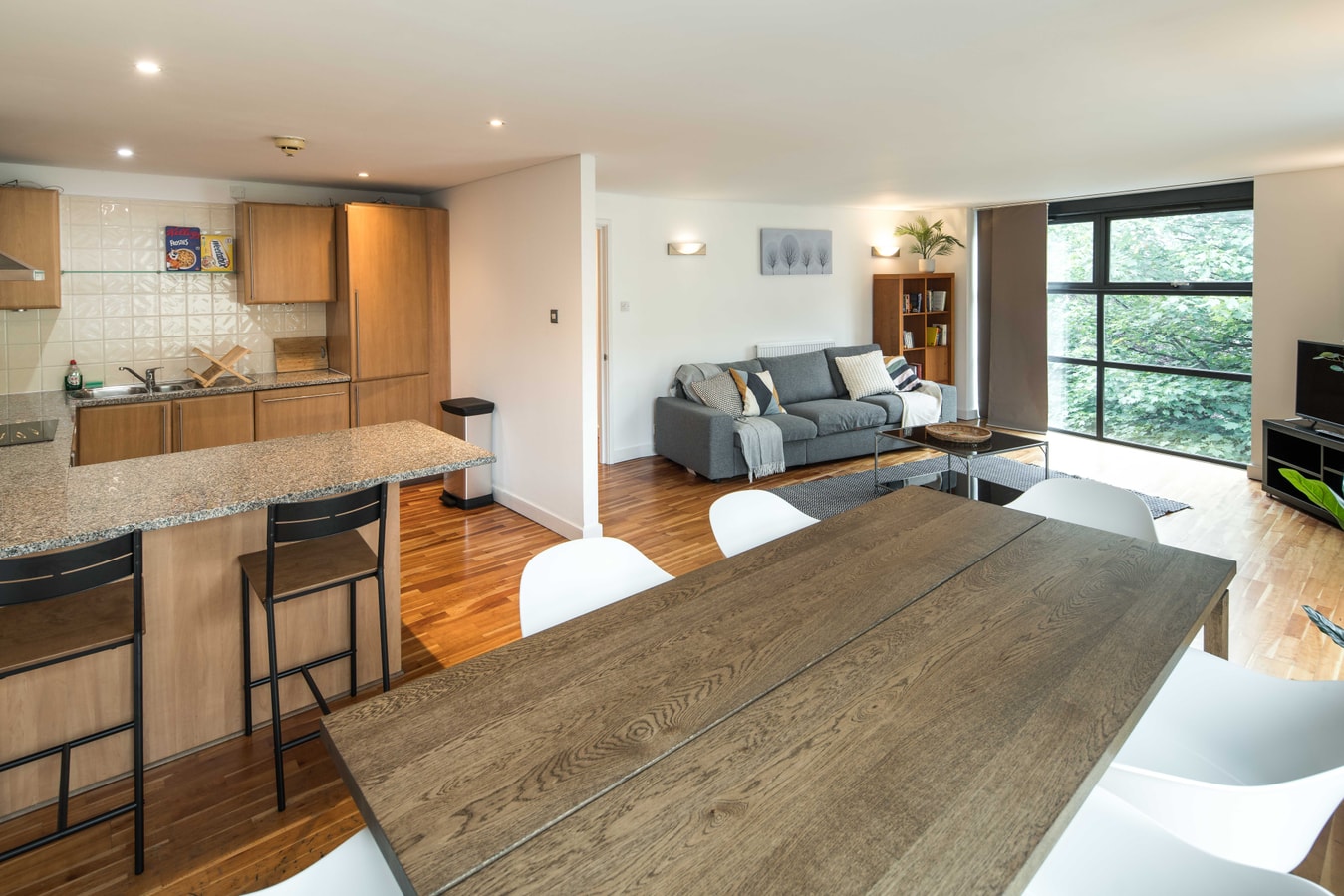 Superfast Broadband 2BD City Flat Farringdon 8 Hello Guest