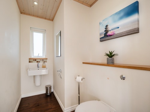 Luxury Lodge w/ Hot Tub on 400-Acre Estate 35 Hello Guest