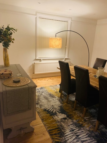 Elegant 3BD Edwardian Home Warminster 8 Hello Guest