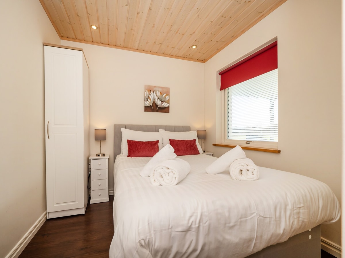 Luxury Lodge w/ Hot Tub on 400-Acre Estate 12 Hello Guest