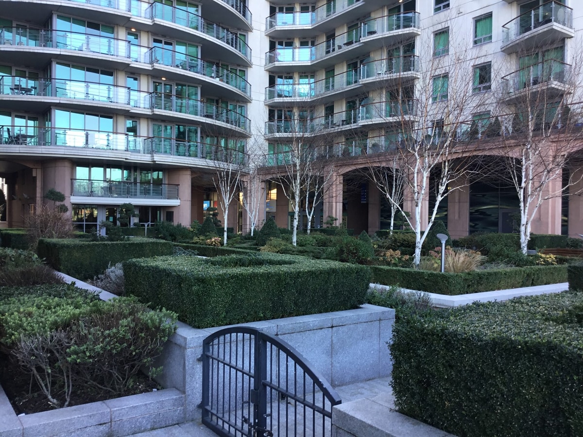 Luxury modern 2BD flat in centre 11 Hello Guest