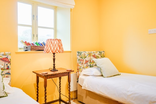 Charming Coach House Retreat Near Sherborne Abbey 24 Hello Guest