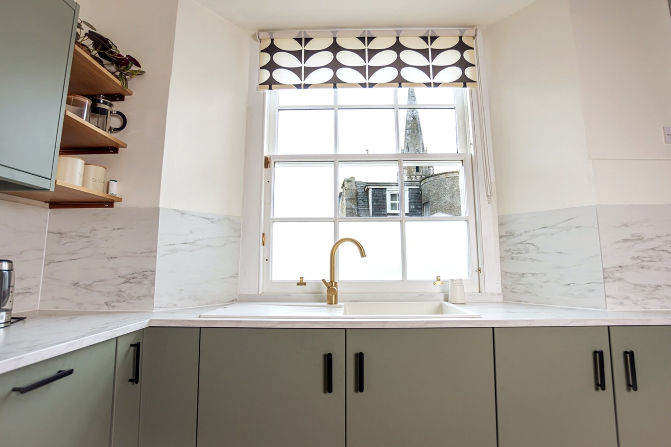 Elegant 3BD Georgian Retreat in Perth City Centre 11 Hello Guest