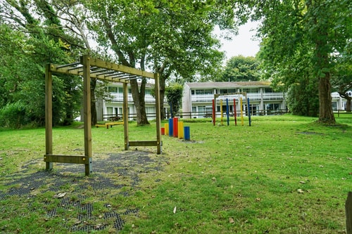 Special 2 Bedroom Home in White Cross 22 Hello Guest