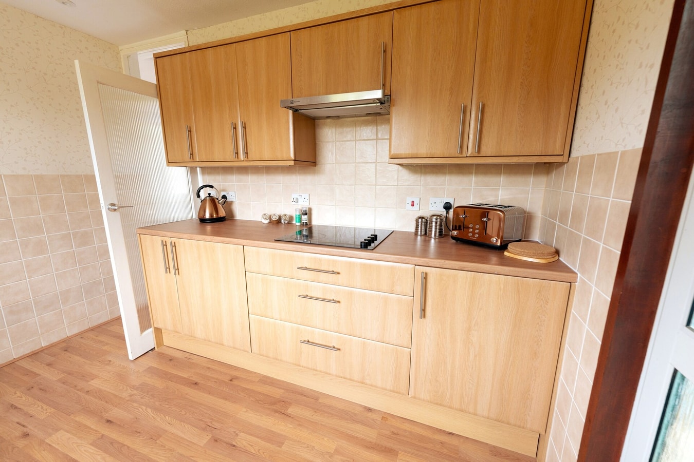 Spacious Family Bungalow with Garden for up to 7 14 Hello Guest