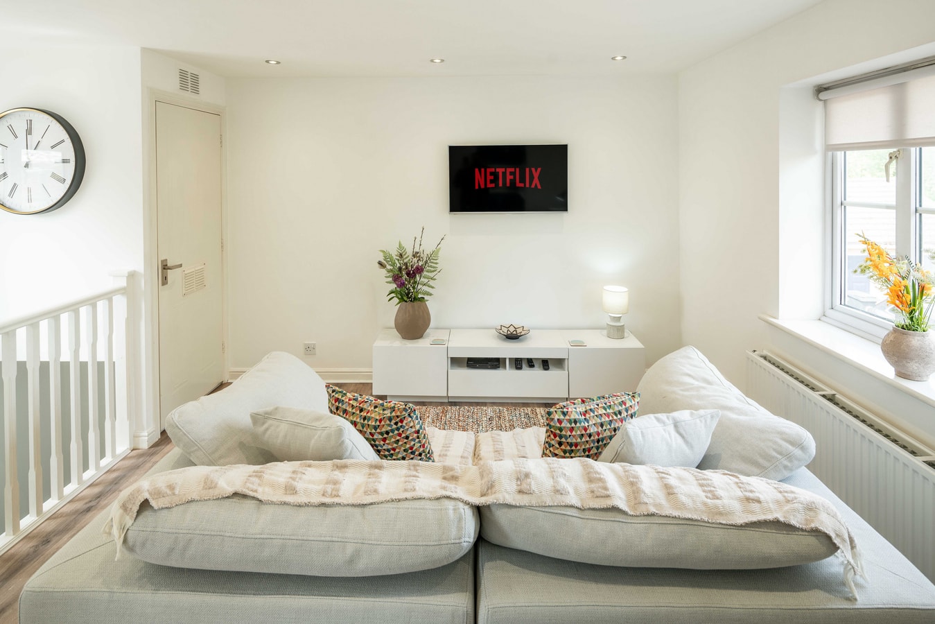 Loughton Hideaway: Cozy 1BD Near Tube & Nature 14 Hello Guest