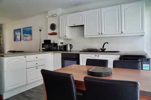 Special 2 Bedroom Home in White Cross 6 Hello Guest