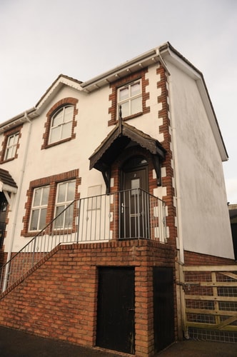 Scenic 3BR Home with Sauna & Views