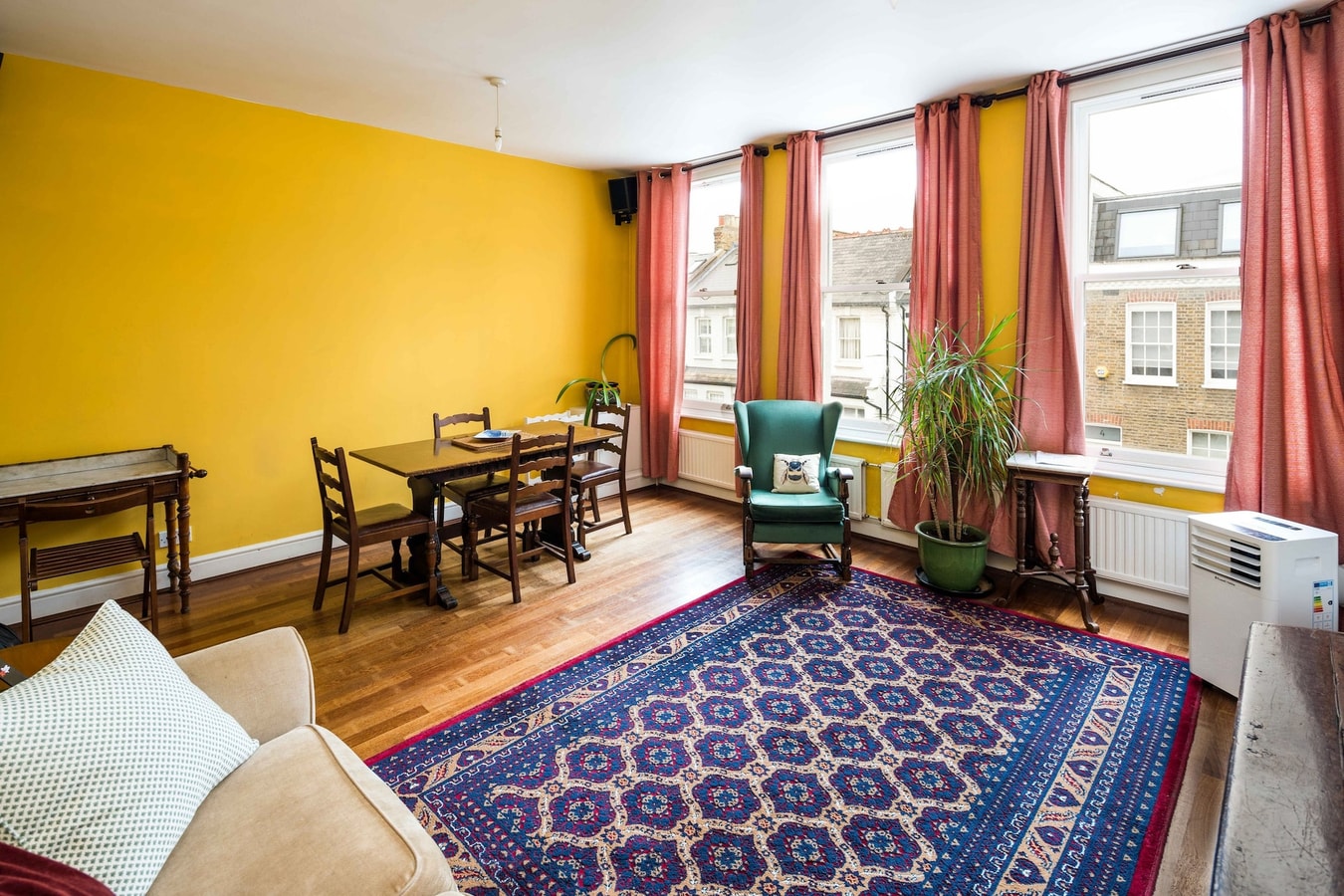 Elegant and Peaceful 2BD apt - Barons Court/London 11 Hello Guest