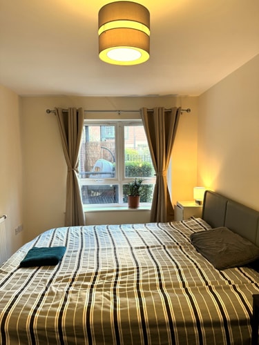 Spacious 1BD Orpington Flat, 20 min to Central LDN 2 Hello Guest