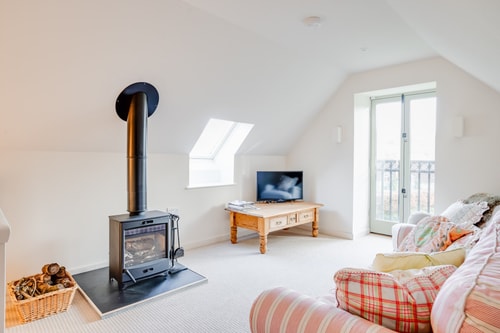 Charming Coach House Retreat Near Sherborne Abbey 0 Hello Guest