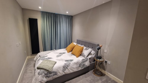 2BD South Croydon Haven: Garden Serenity 3 Hello Guest