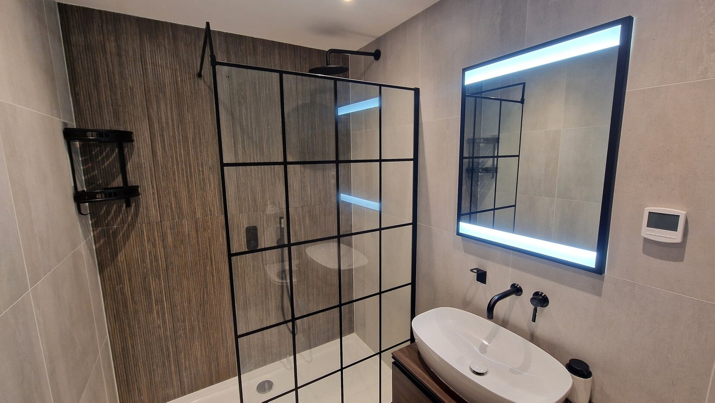 2BD South Croydon Haven: Garden Serenity 13 Hello Guest