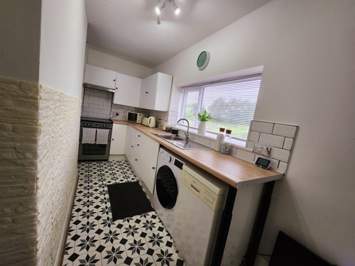 The Trackside Cottage 2 Hello Guest