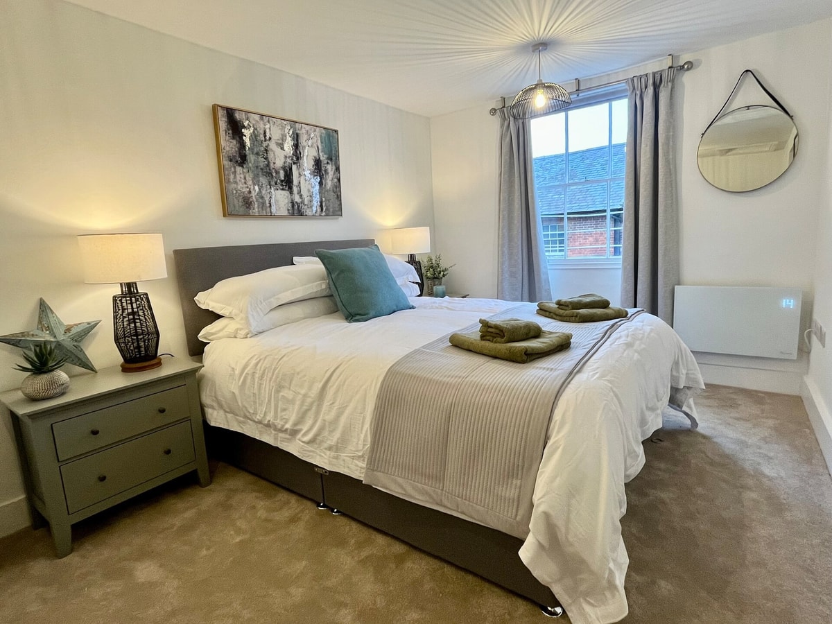 Charming 2B Georgian Flat in Historic Tring 10 Hello Guest