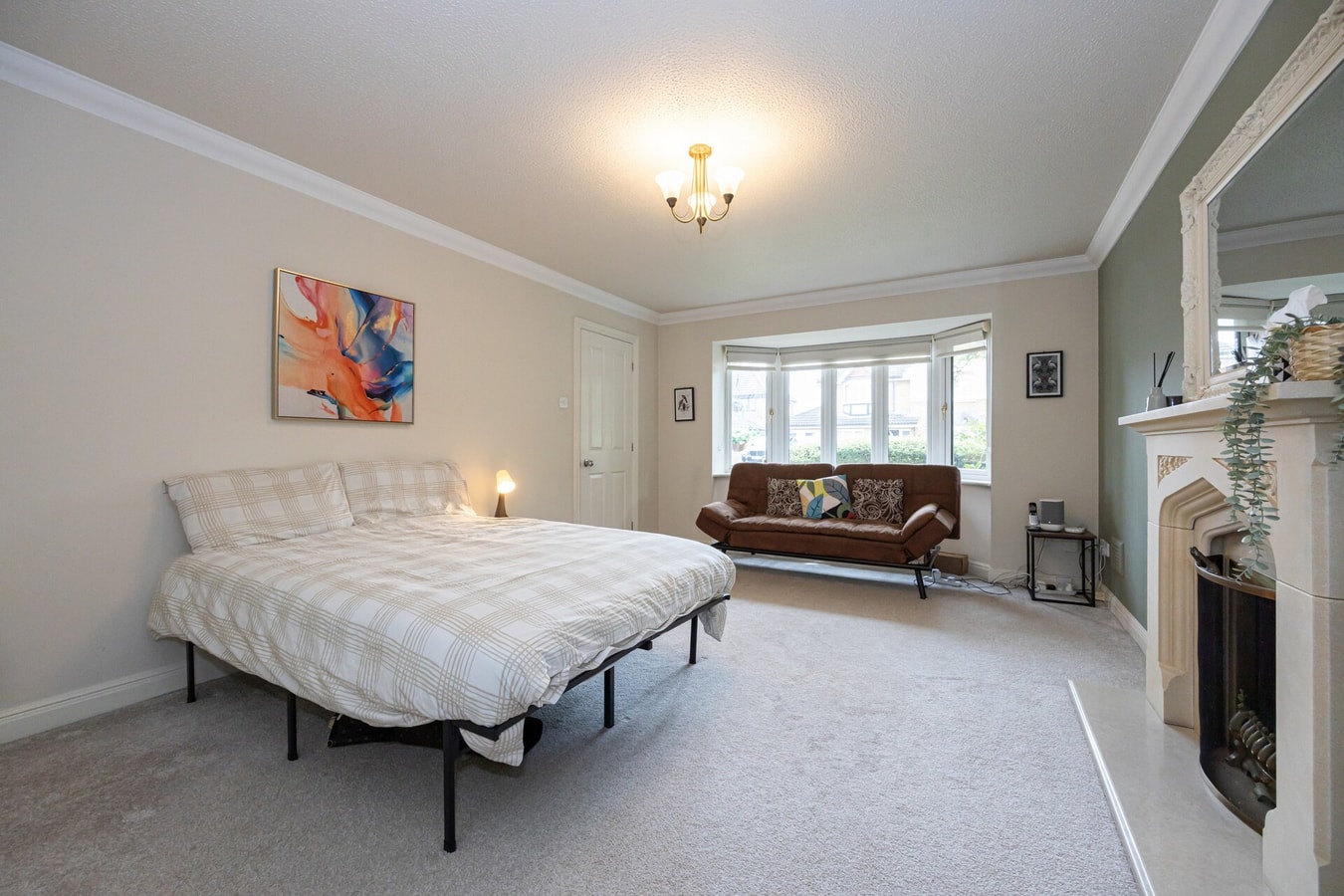 Modern Family Home in South Manchester/Stockport 7 Hello Guest