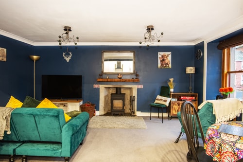 Charming 2 Bedroom Flat in the Heart of Kirriemuir