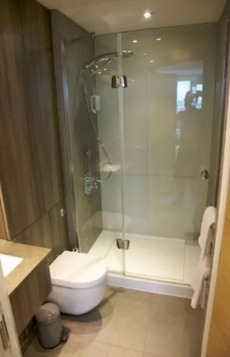 Luxury modern 2BD flat in centre 12 Hello Guest