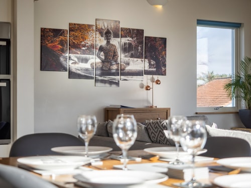 Luxury Lodge w/ Hot Tub on 400-Acre Estate 30 Hello Guest