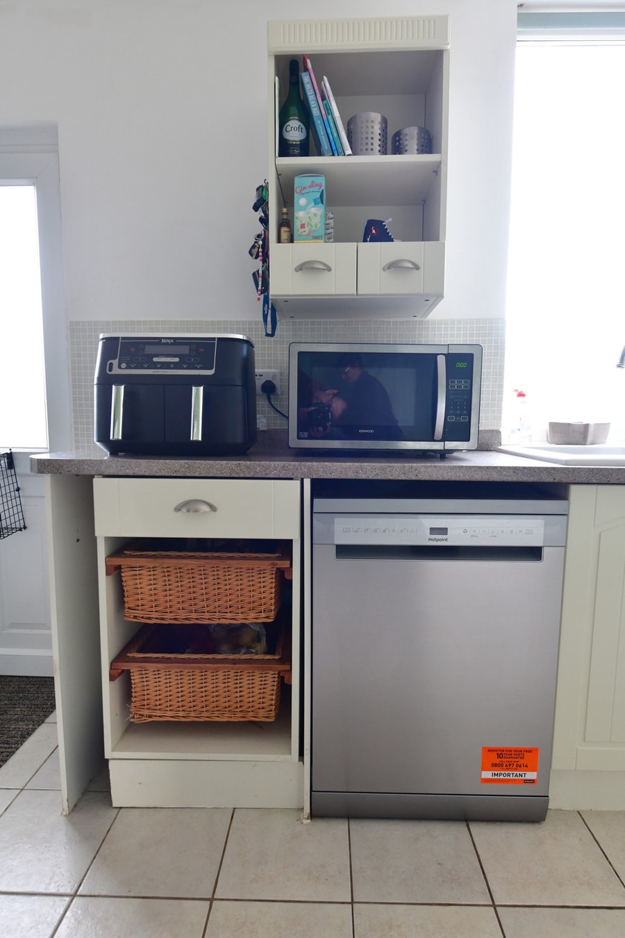 2BD Garden Home - A Short Walk to Stonehenge 27 Hello Guest