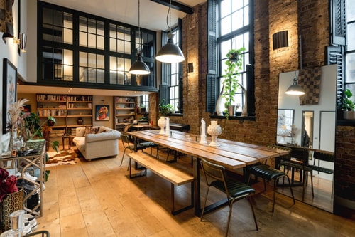 Modern Loft Apt in Victorian Conversion w/ Parking