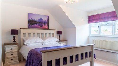 Superb 4BD Stay in Wyton and Houghton Village 12 Hello Guest