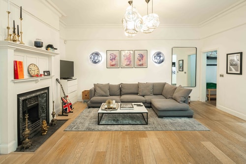NEW Sleek and Stunning 1 Bedroom Flat Hampstead