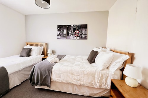 Spacious Family Bungalow with Garden for up to 7 2 Hello Guest