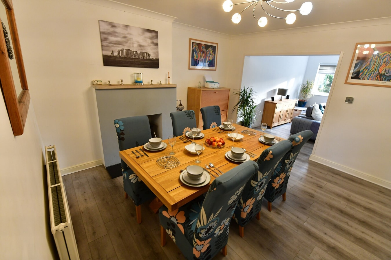 2BD Garden Home - A Short Walk to Stonehenge 22 Hello Guest