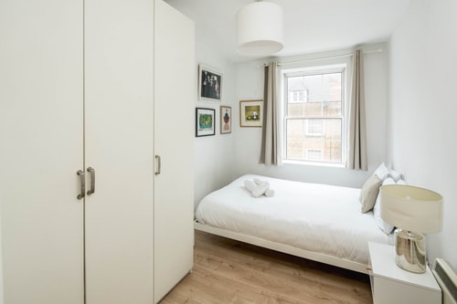 Cosy 1B Flat in Spitalfields Near Brick Lane 4 Hello Guest