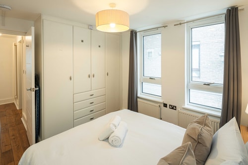 Stylish 3BD Flat in Prime Covent Garden Location 15 Hello Guest